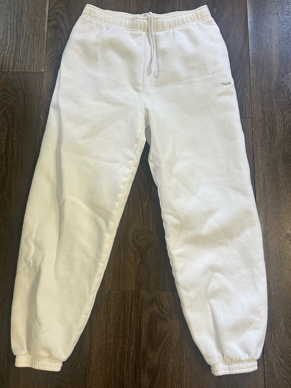 TNA Aritzia Mega Fit Sweatpants White Cozy Fleece Joggers Size M Oversized